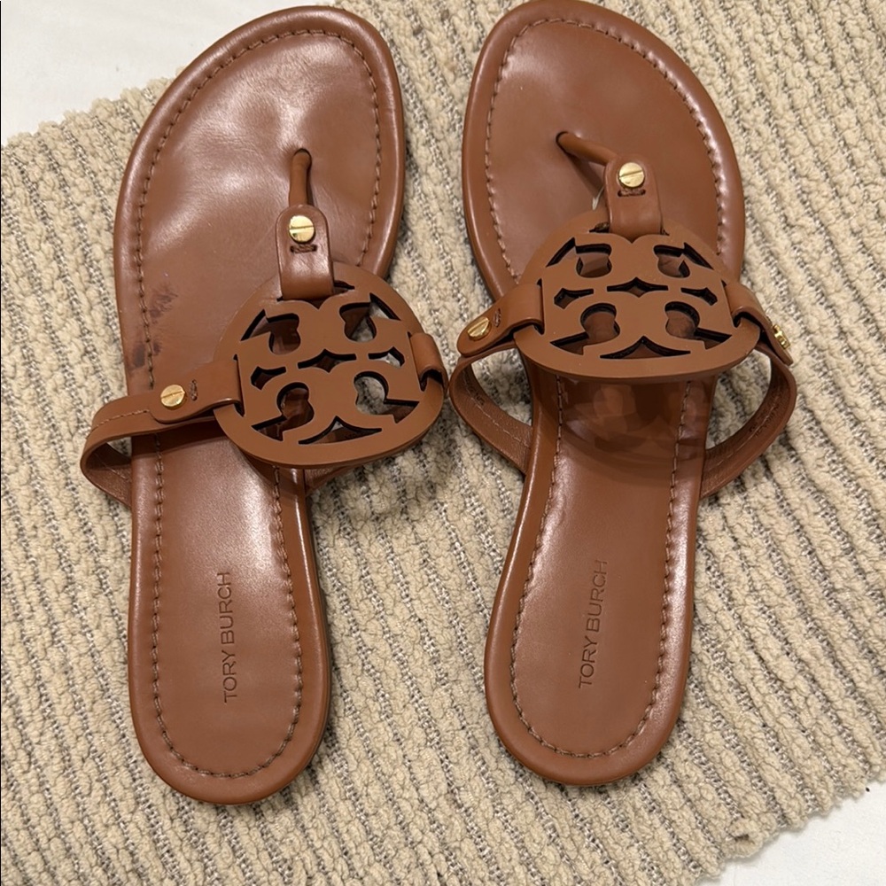 Tory Burch Brown Sandals SZ 9